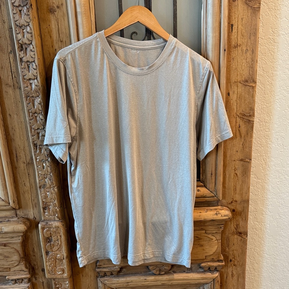 Men's Active tan T-shirt